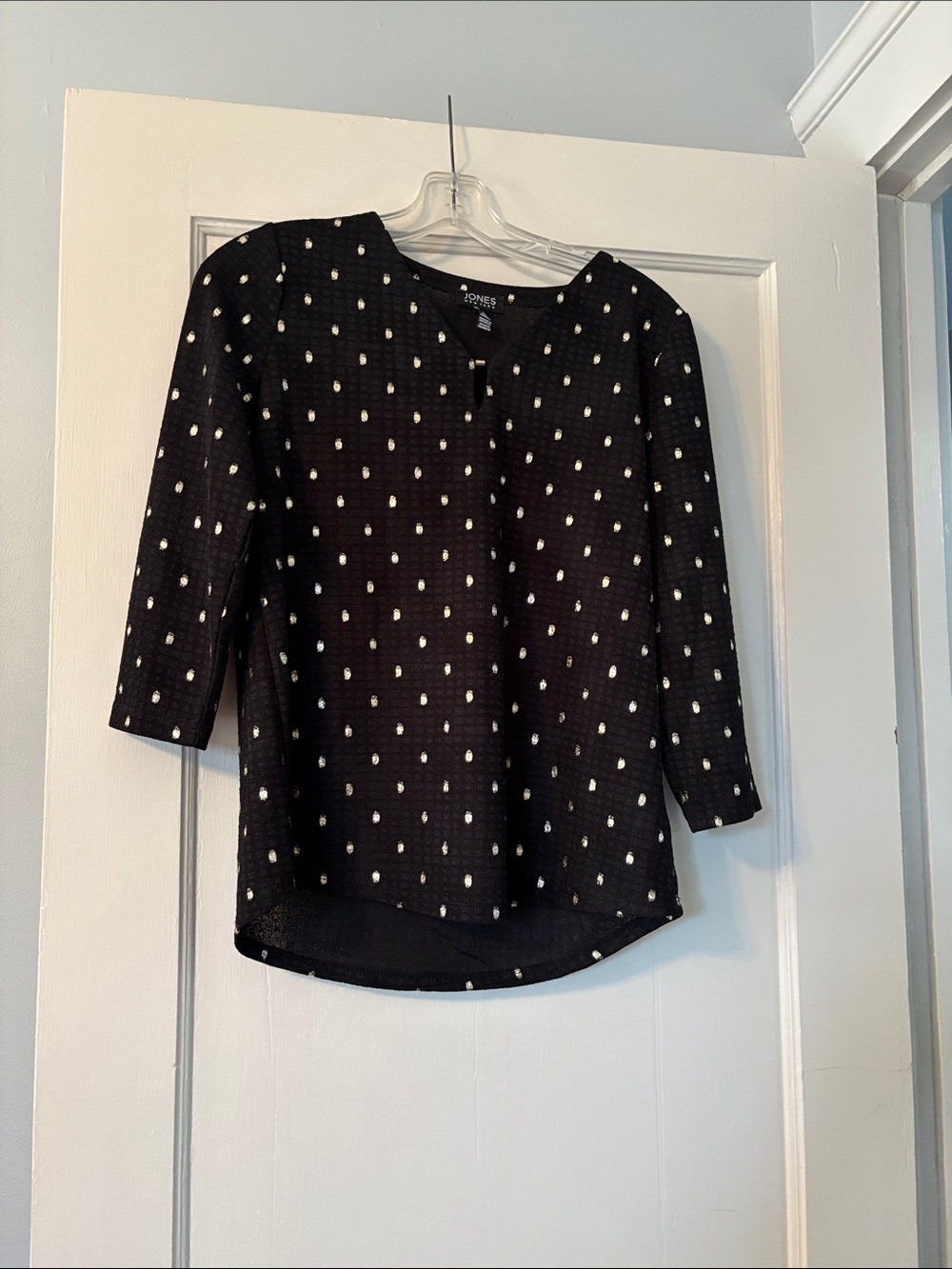 Jones New York Black and Gold Dot-Pattern 3/4 Sleeve Blouse